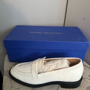 Stuart Weitzman White Leather Loafers